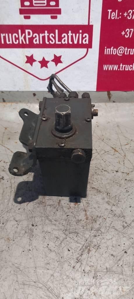 Scania R 440.    2204436 Hydraulik