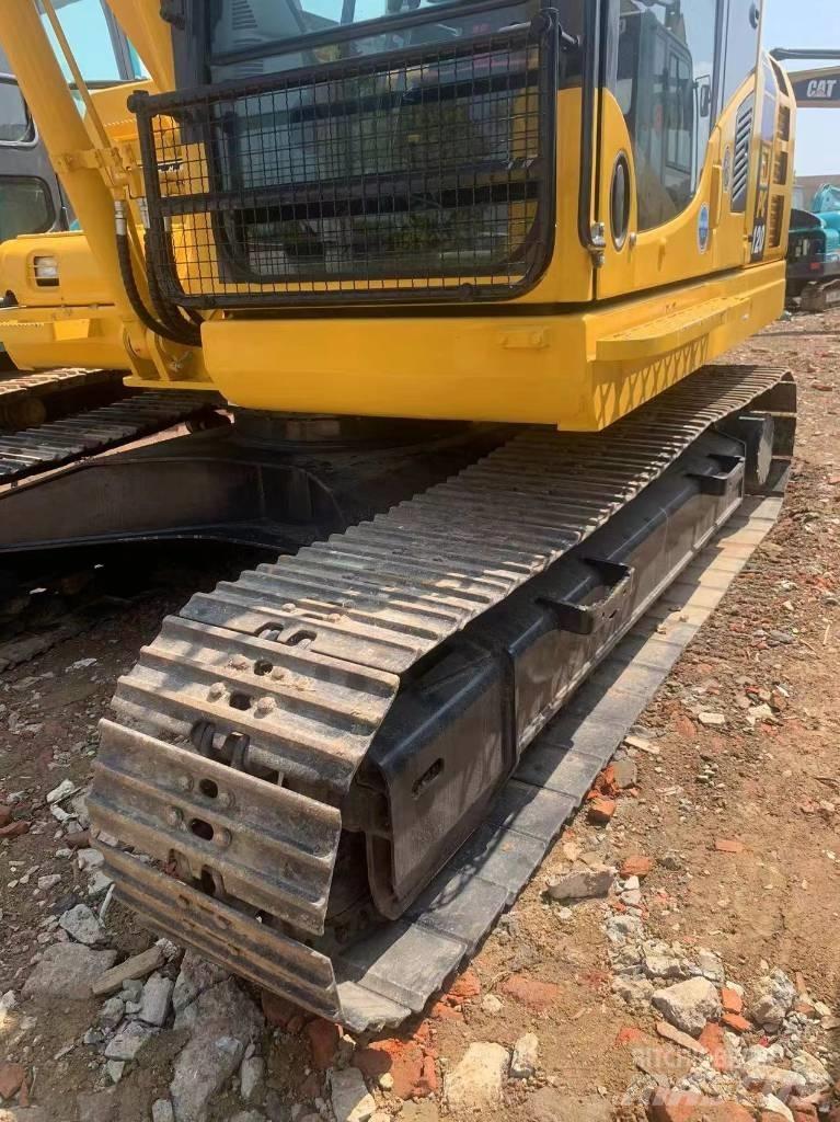 Komatsu PC 120-8 Midibagger  7t - 12t