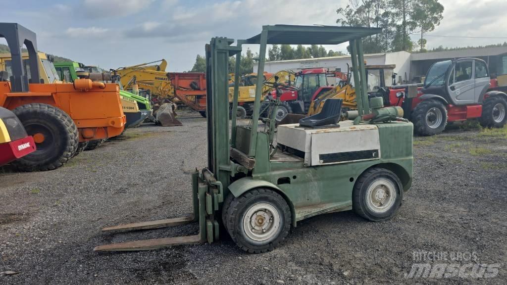 Perkins 4-203 Dieselstapler