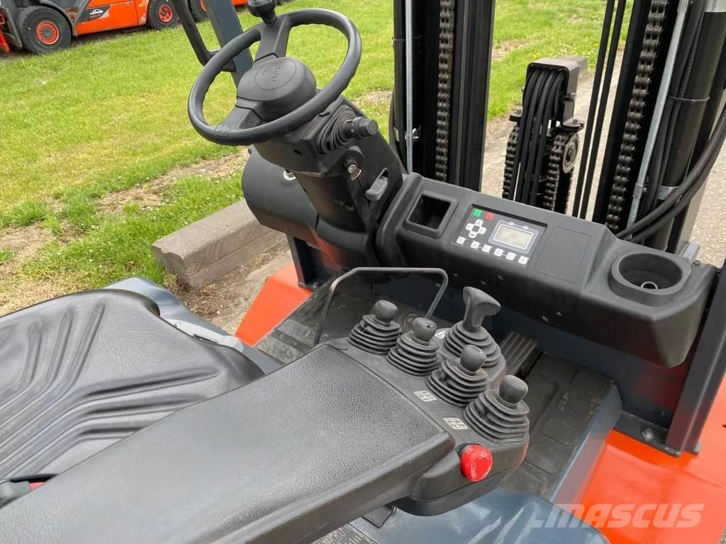 Toyota 8FBMT40 Elektrostapler