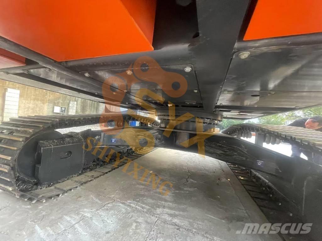 Doosan DX 300 Raupenbagger