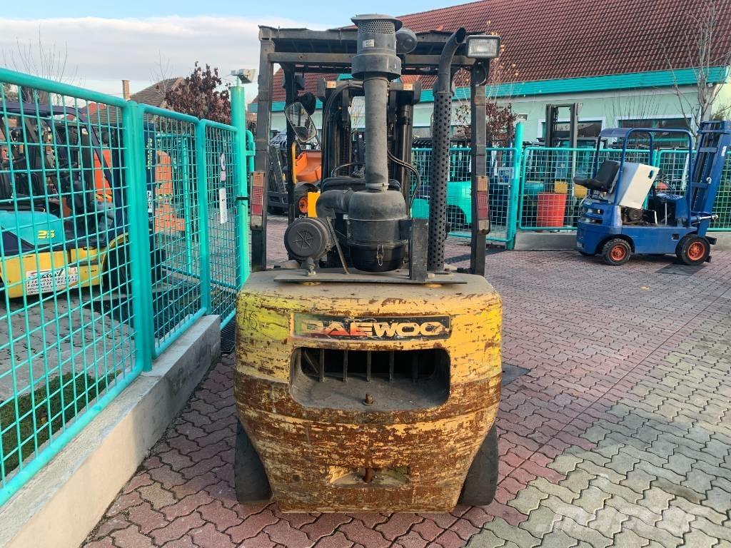 Daewoo D30S-3 V-3523 Dieselstapler