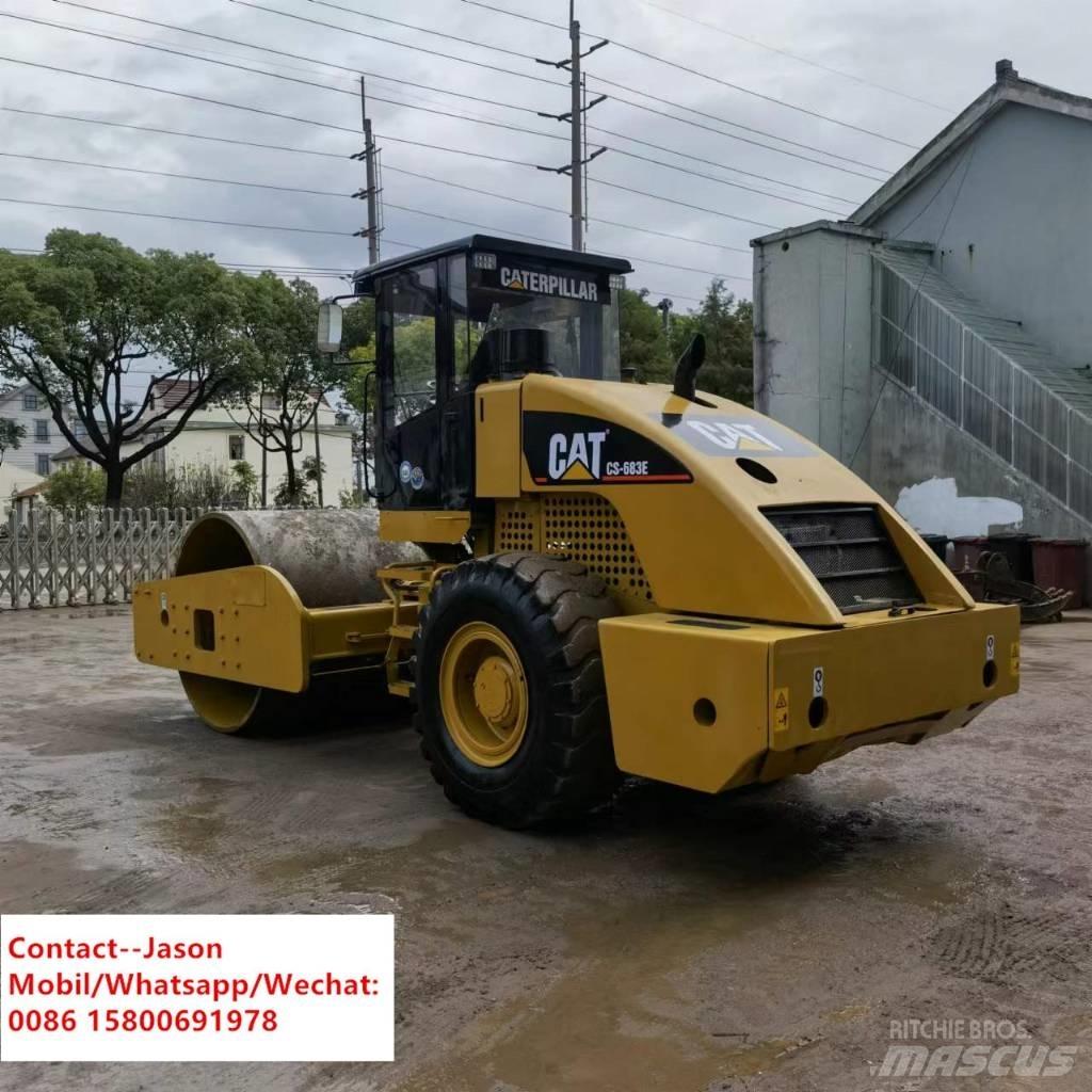 CAT CS 683 E Erdbauwalzen