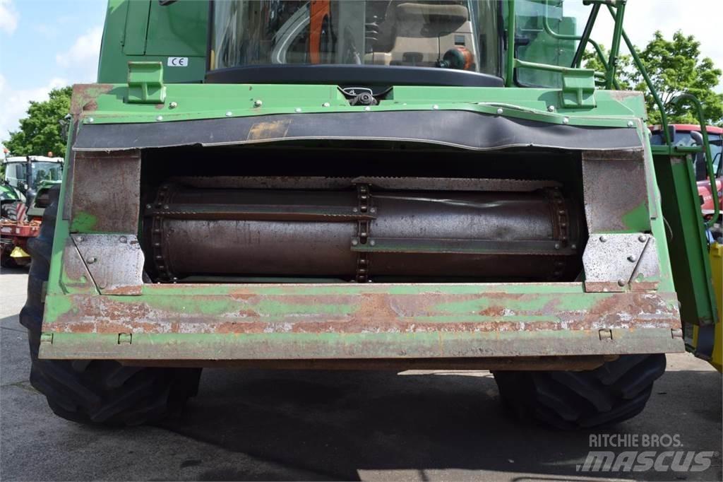 John Deere 2056 Mähdrescher