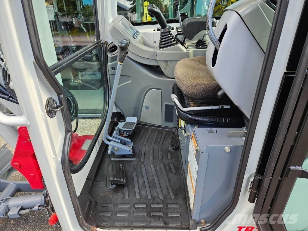 Takeuchi TB 225 Minibagger < 7t