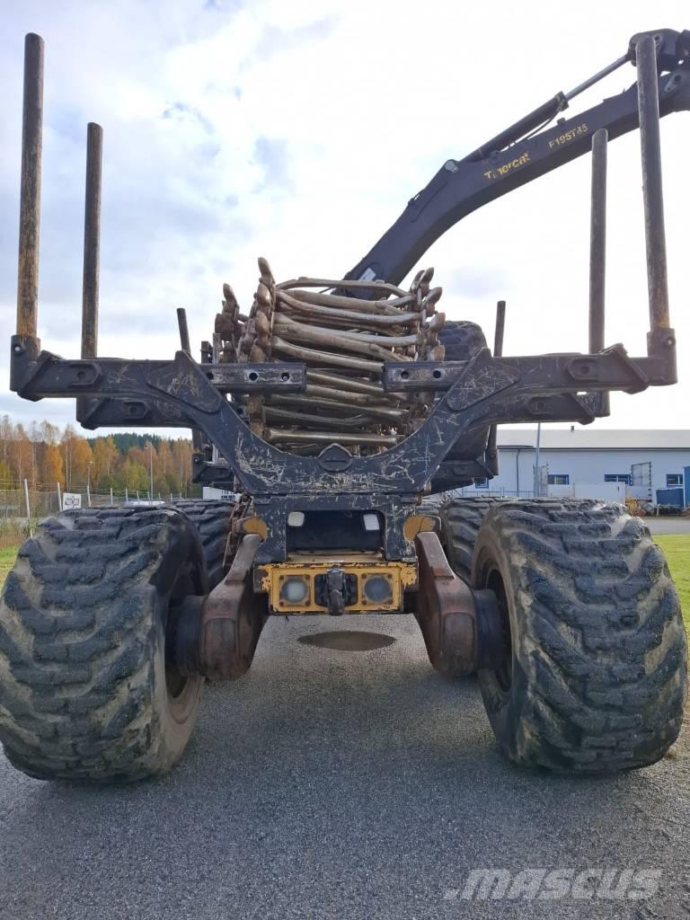 Tigercat 1085 Forwarder