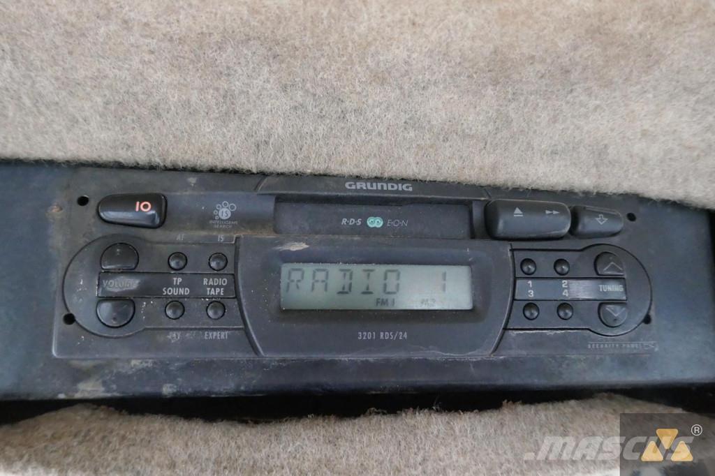 CAT D6M LGP Bulldozer