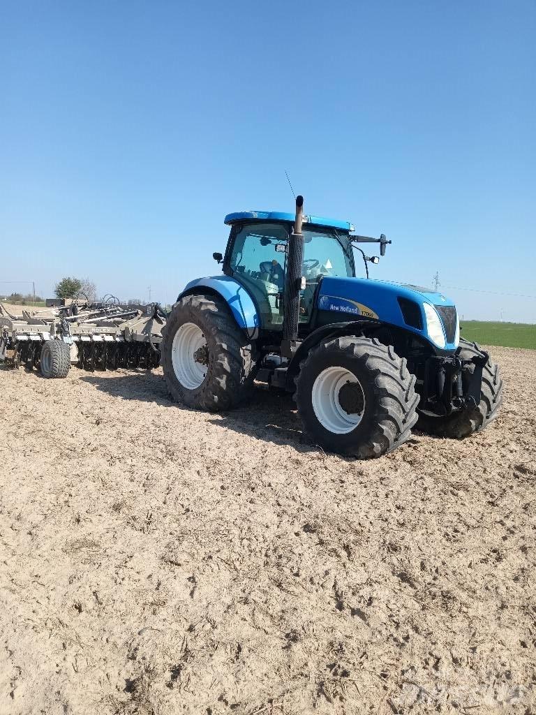 New Holland T 7060 Traktoren