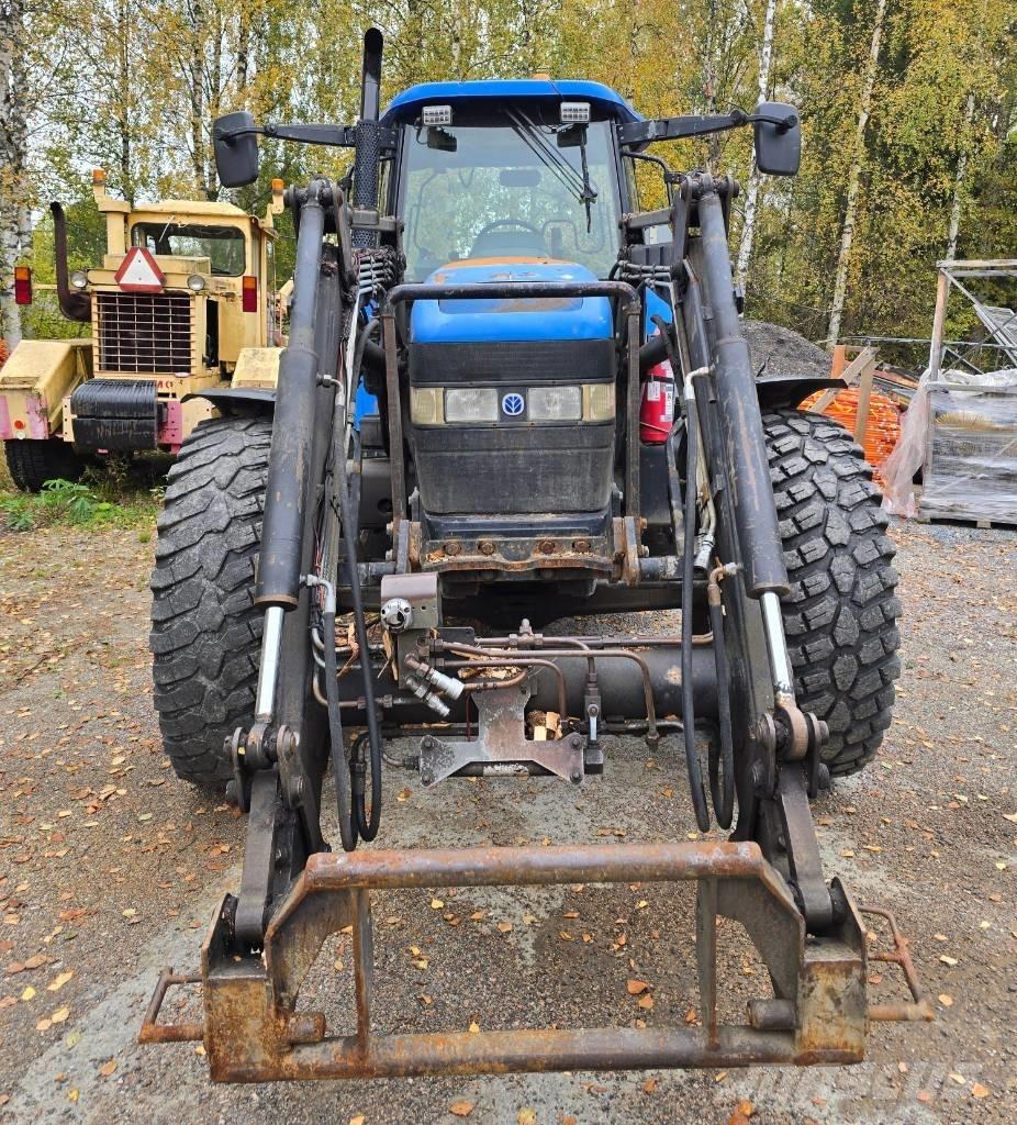 New Holland TM 120 Traktoren