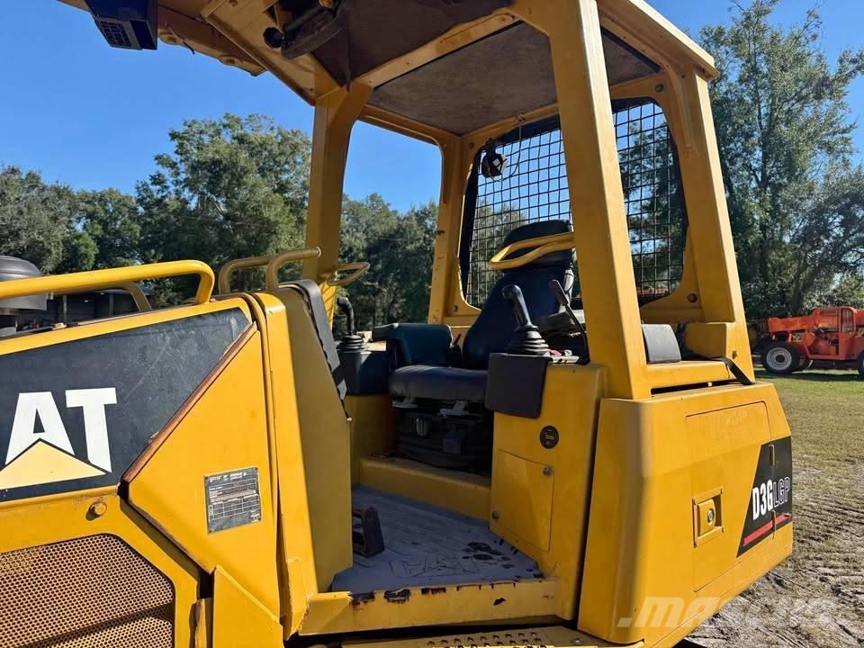CAT D 3 G LGP Bulldozer