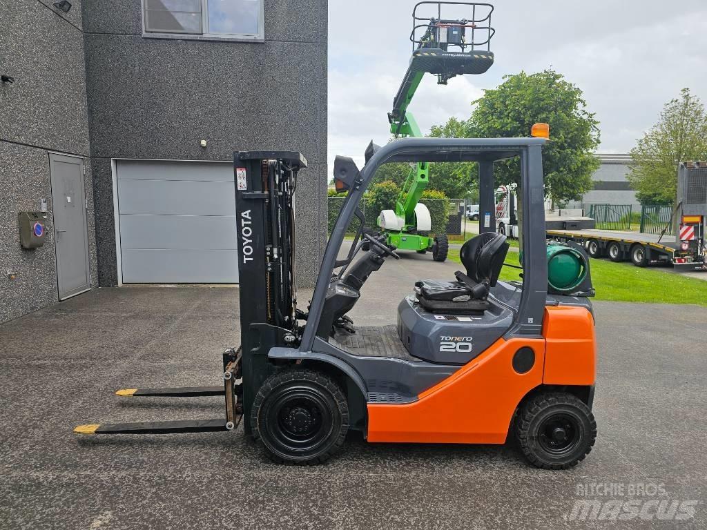 Toyota 02-8 FG F 20 Gasstapler