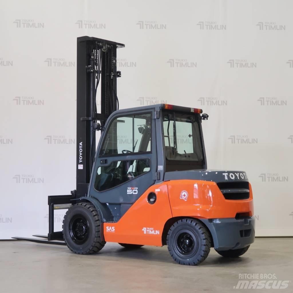 Toyota 40-8FD50N Dieselstapler