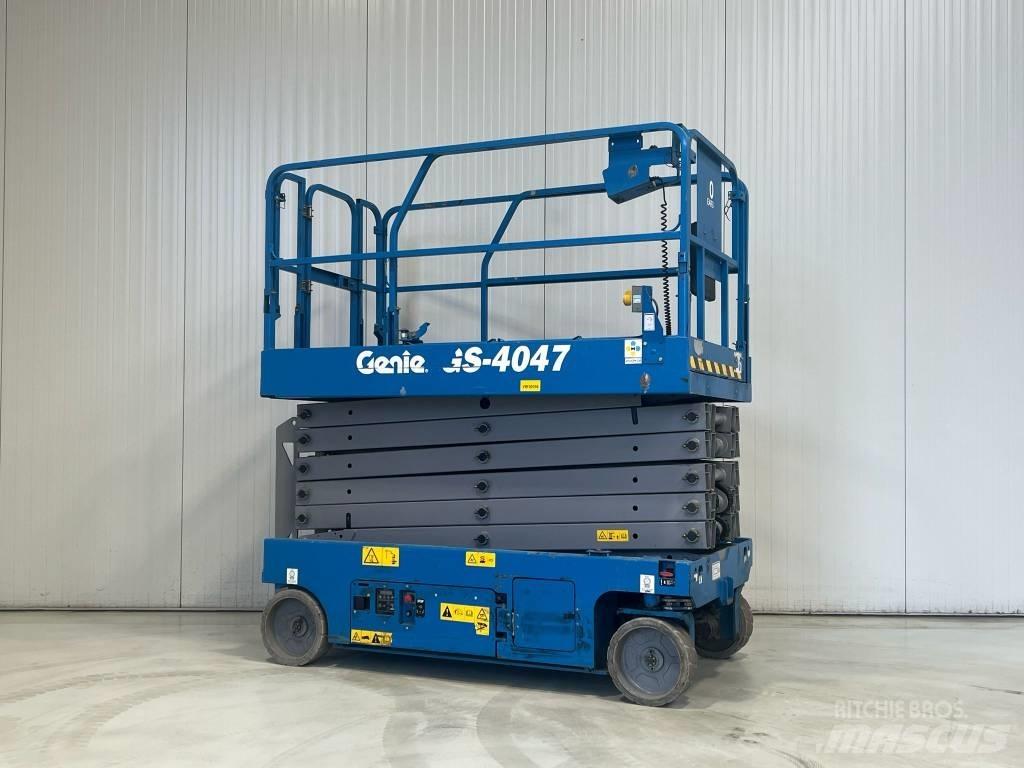 Genie GS-4047 Scheren-Arbeitsbühnen