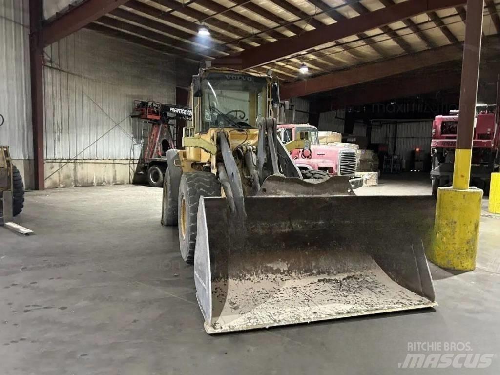 Volvo L 90 E Radlader