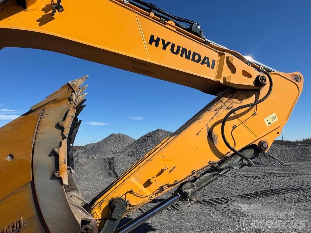 Hyundai HX 900 L Raupenbagger