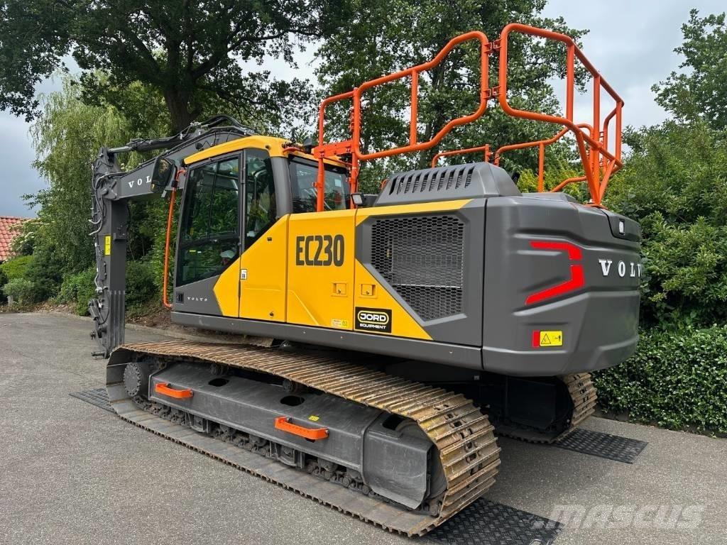 Volvo EC 220 EL Raupenbagger