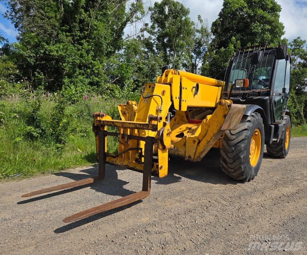 JCB 535-140 Teleskoplader