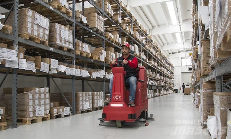 RCM GIGA 802 Sonstige Flurförderzeuge