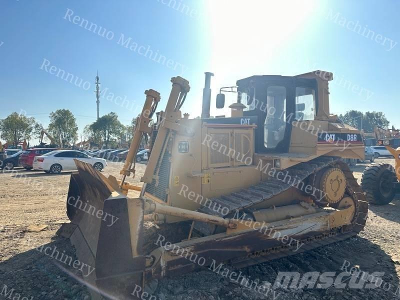 CAT D 8 R Bulldozer