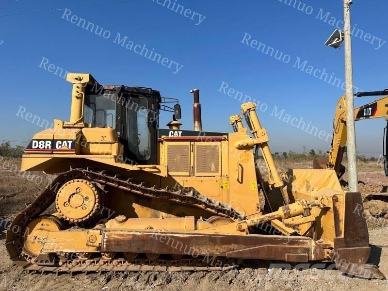 CAT D 8 R Bulldozer
