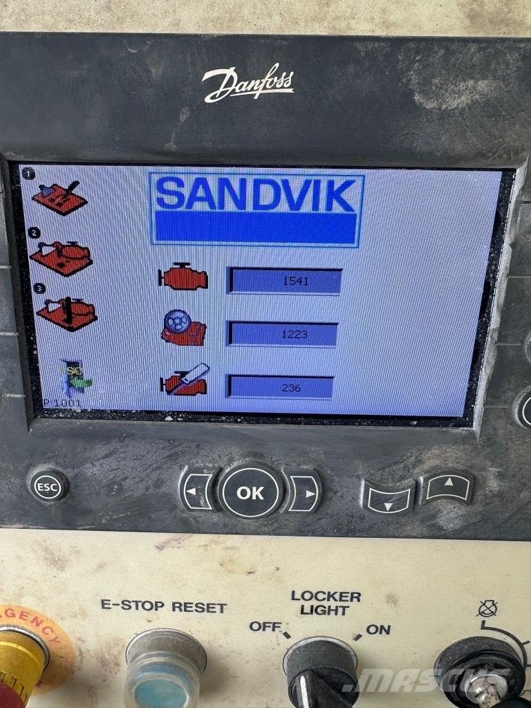 Sandvik QJ 241 Mobile Brecher