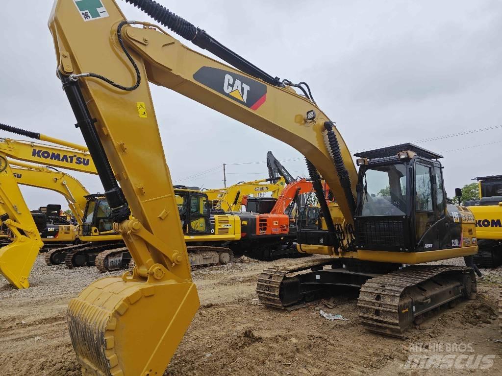 CAT CAT320d Midibagger  7t - 12t