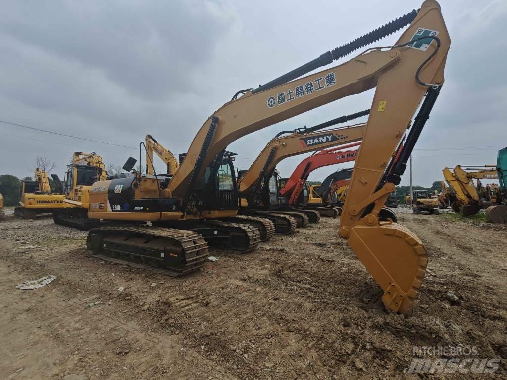 CAT CAT320d Midibagger  7t - 12t