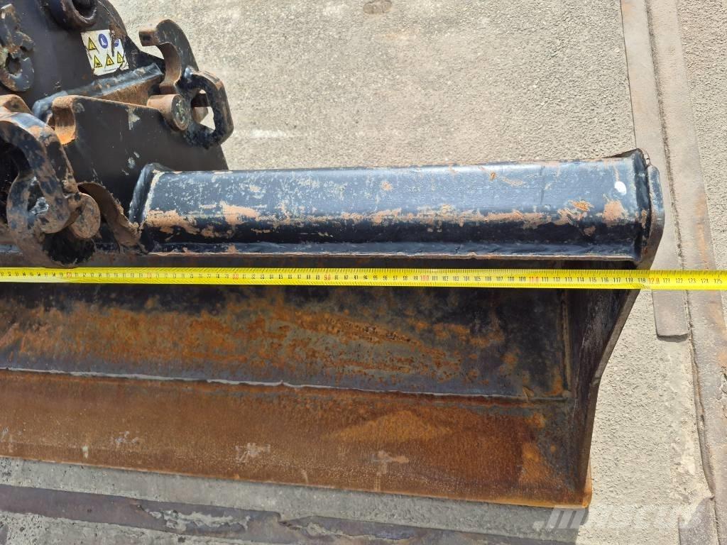 Sunward SWE 25 UF Minibagger < 7t