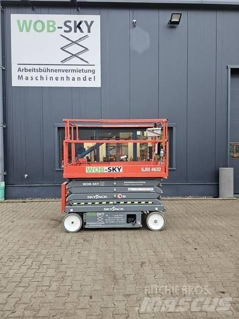 SkyJack SJ III 4632 Scheren-Arbeitsbühnen