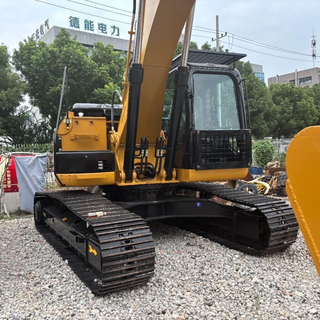 CAT 325 Raupenbagger