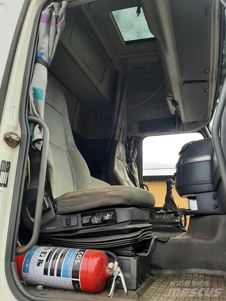 Volvo FH 12 Pritsche & Plane