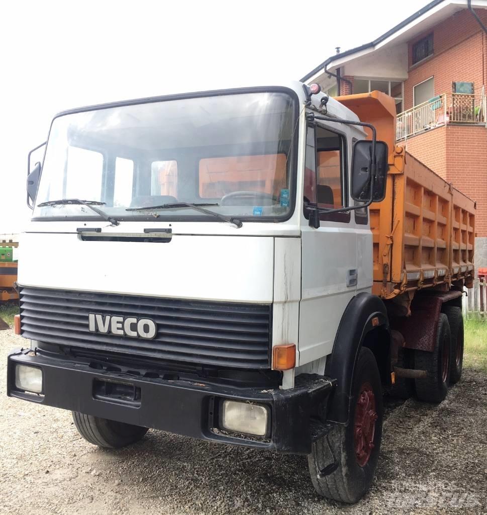 Iveco 330-26 Kipper