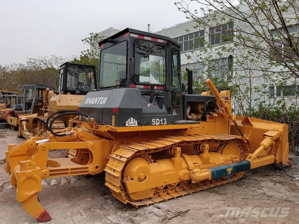 Shantui SD 16 Bulldozer