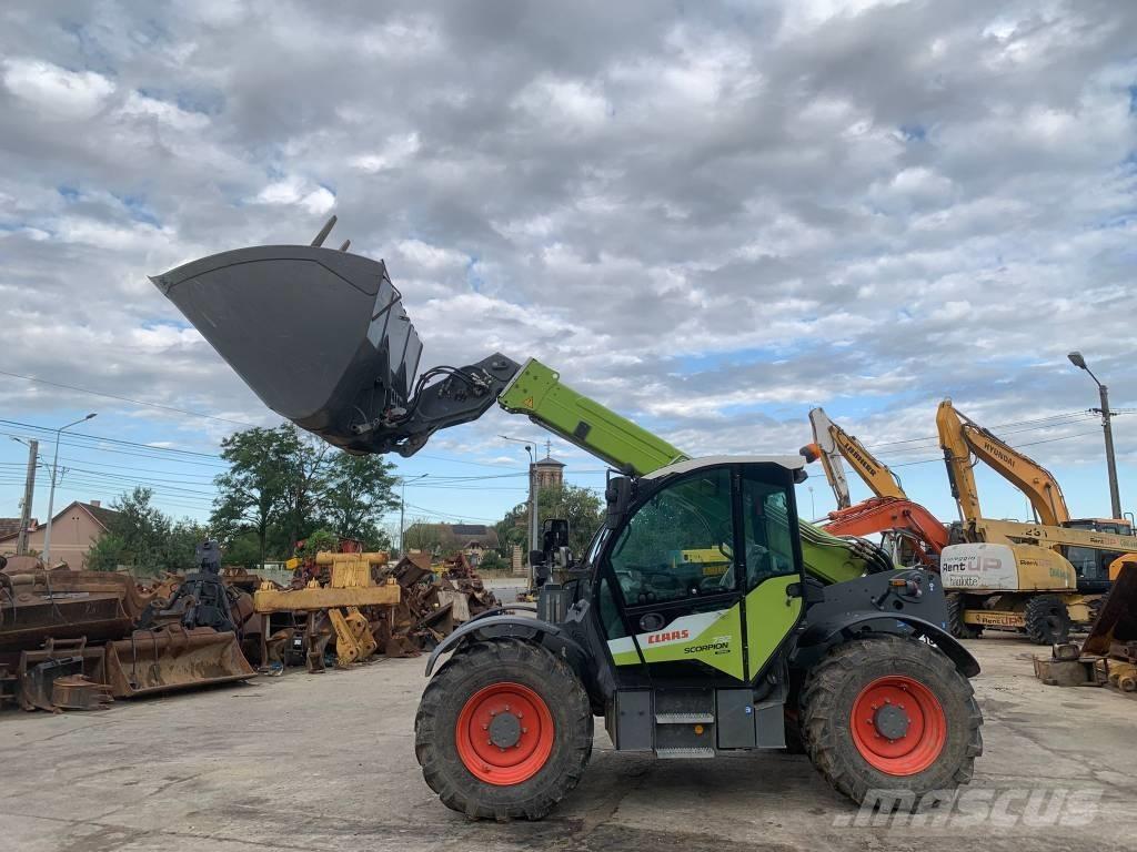 CLAAS Scorpion 732 Teleskoplader für Landwirtschaft