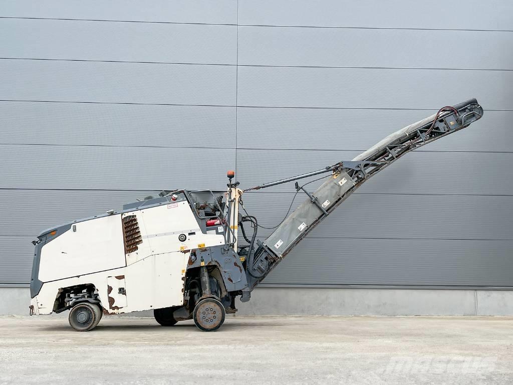 Wirtgen W 50 RI Asphaltfräsen