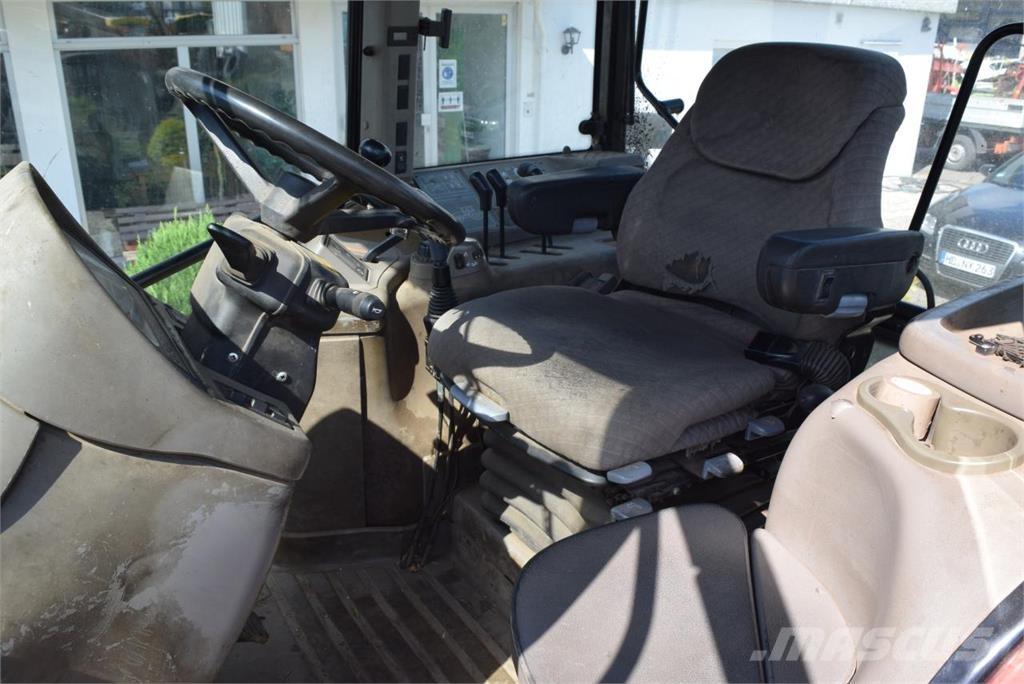 Case IH MXM 130 Traktoren