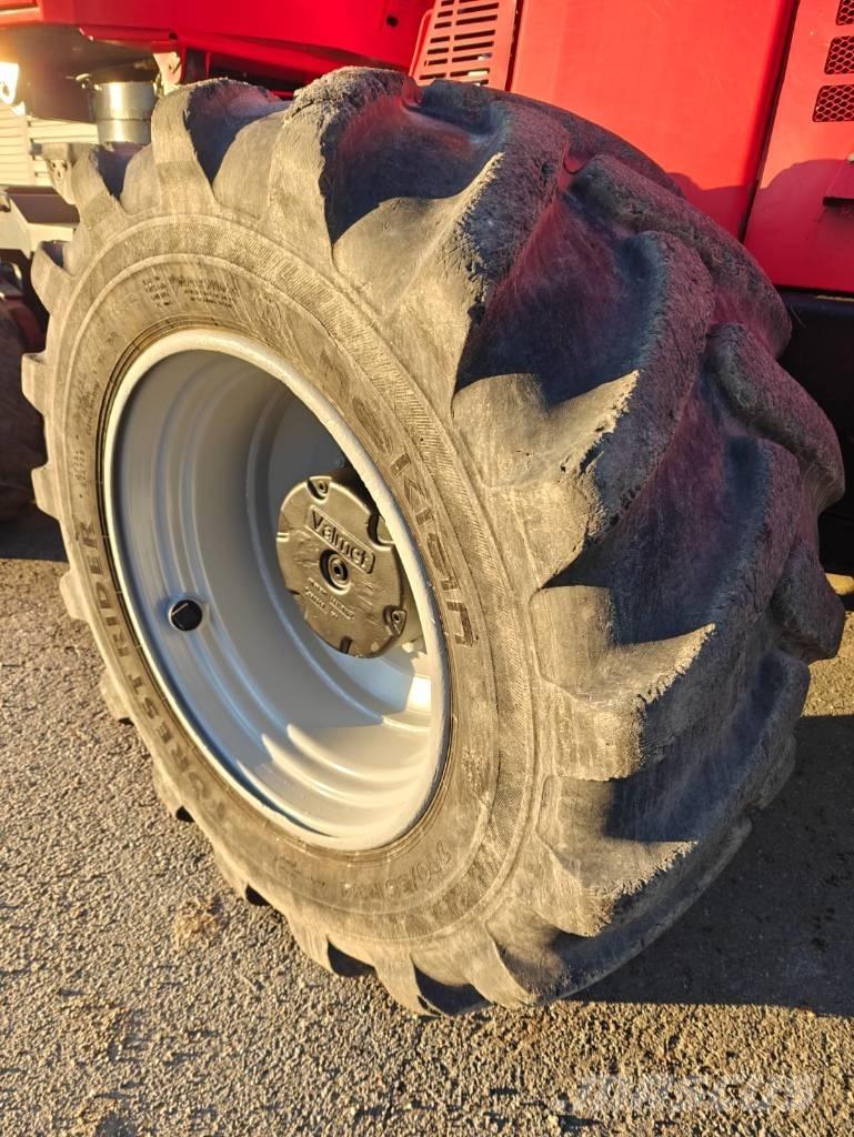 Valmet 901TX Harvester