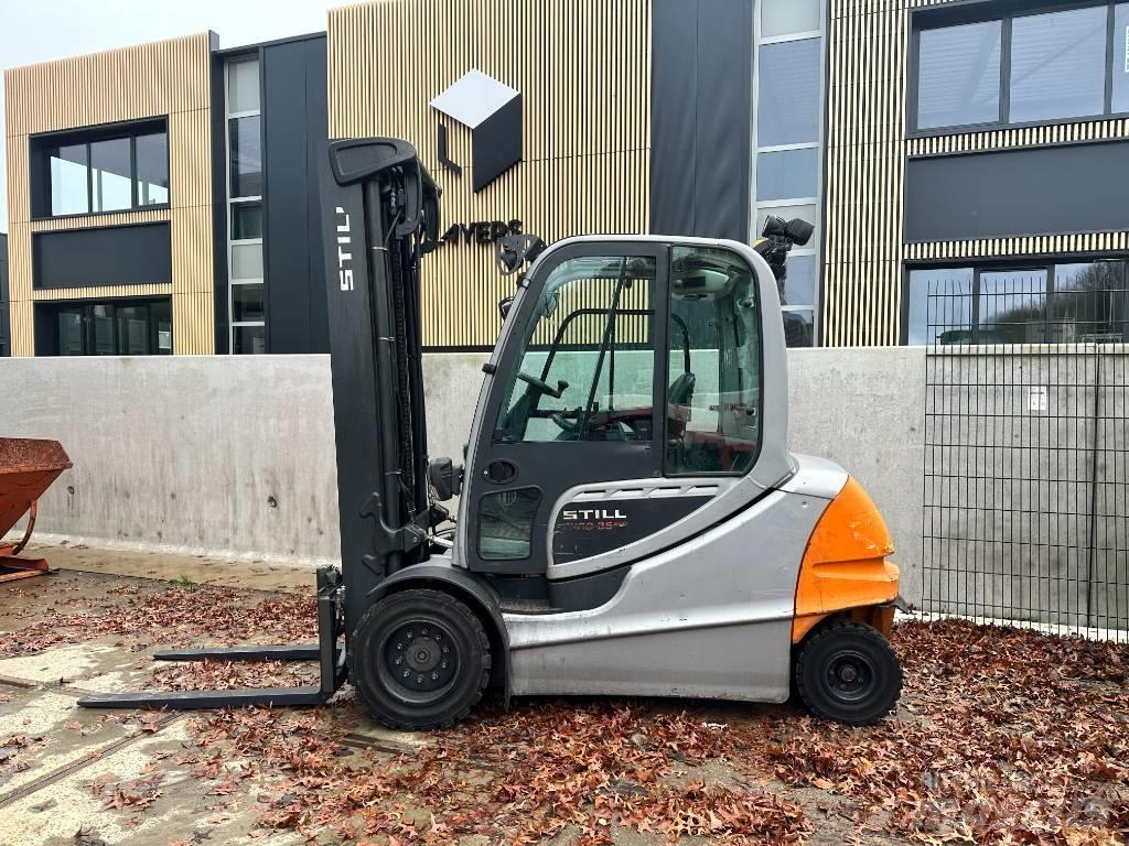 Still RX60-35/600 Elektrostapler