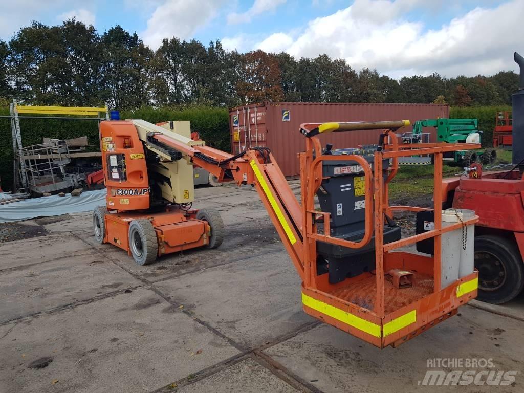 JLG E300 AJP Gelenkteleskoparbeitsbühnen