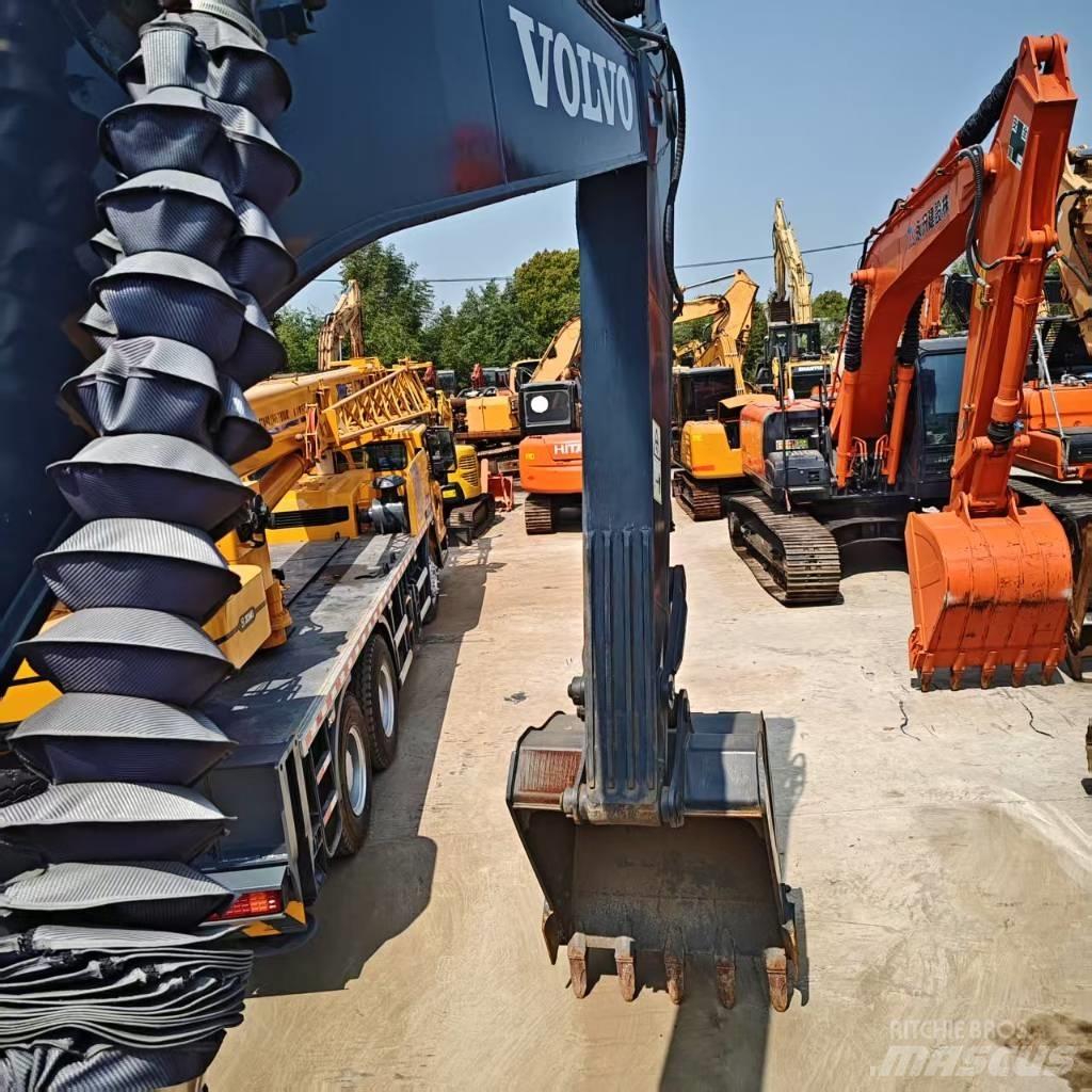 Volvo EC 220 Raupenbagger