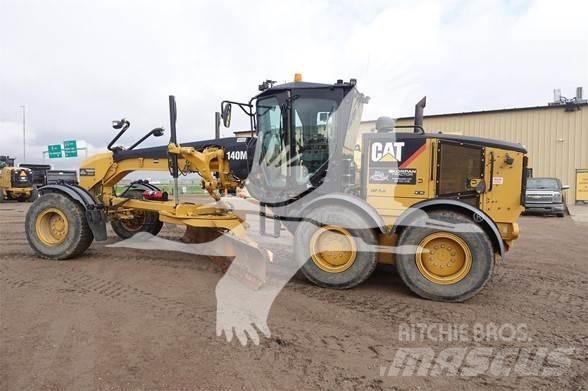 CAT 140M Grader
