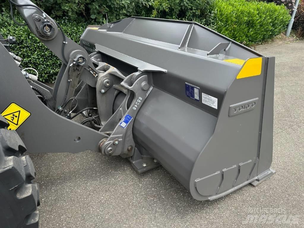 Volvo L 90 H Radlader