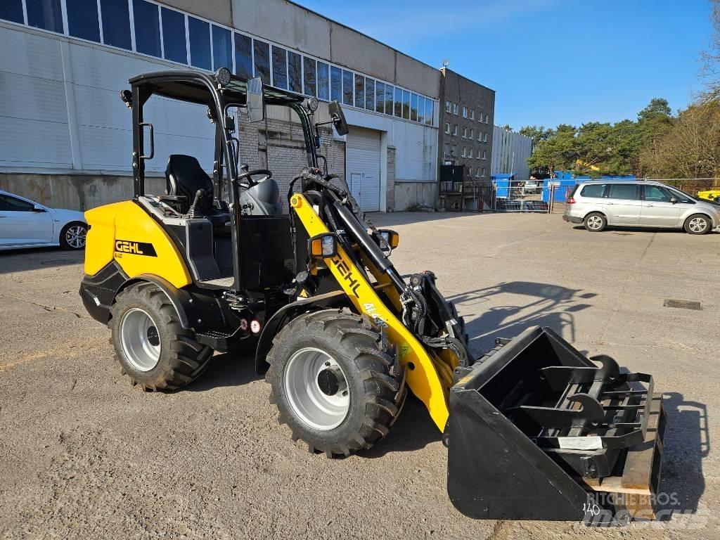 Gehl AL430 Geräteträger
