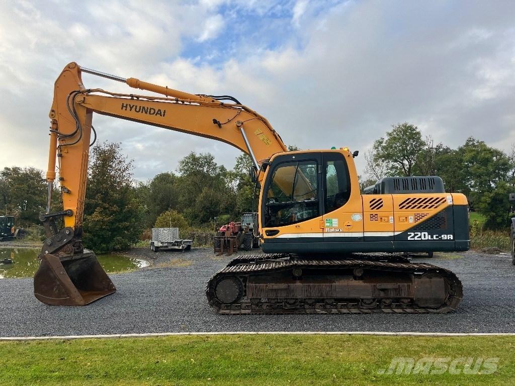 Hyundai 220LC-9A Raupenbagger