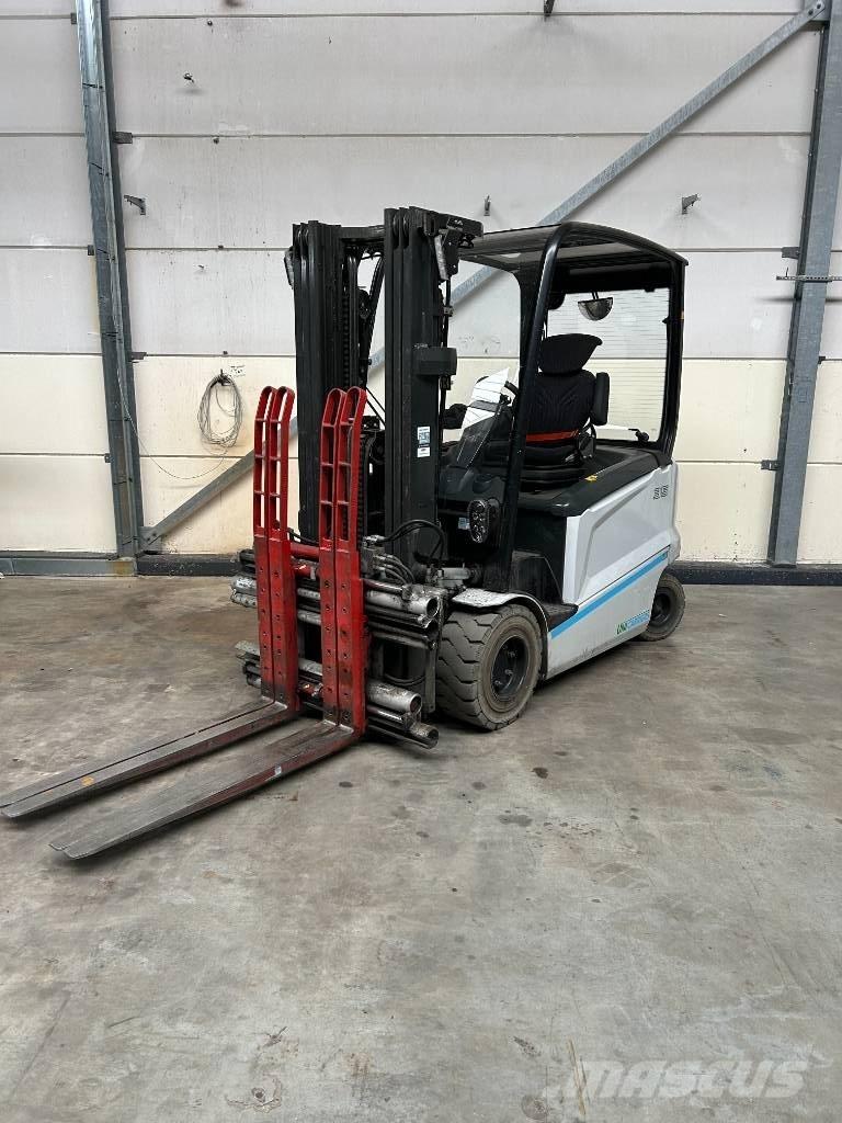 UniCarriers MX35L Elektrostapler