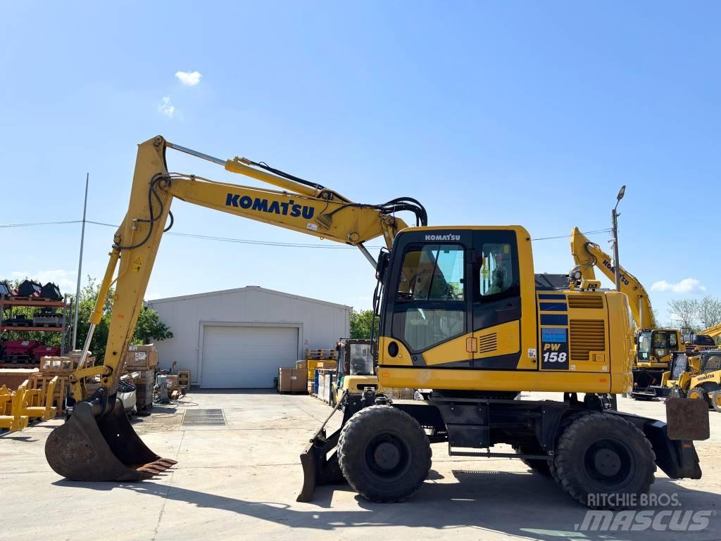 Komatsu PW 158-11 Mobilbagger