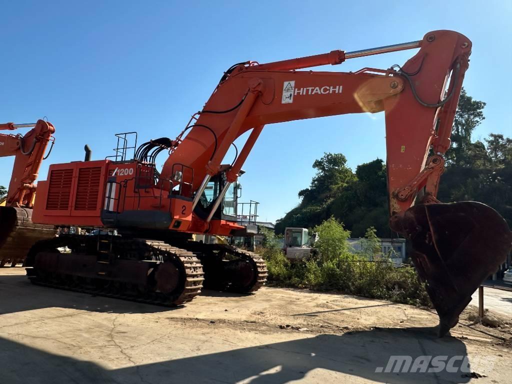 Hitachi EX 1200 Raupenbagger