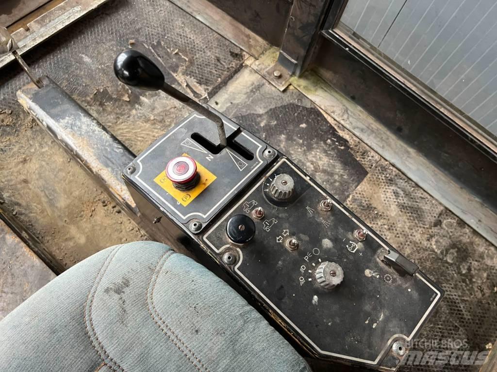 CAT PS300B Gummiradwalzen