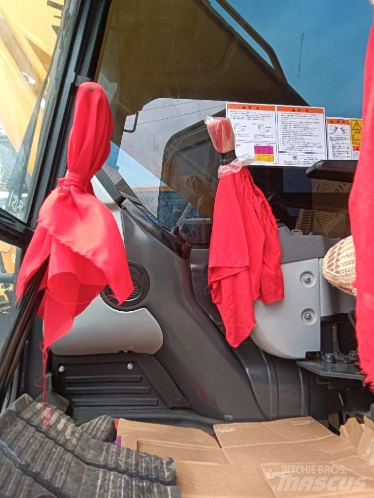 Komatsu PC 200-8 Raupenbagger