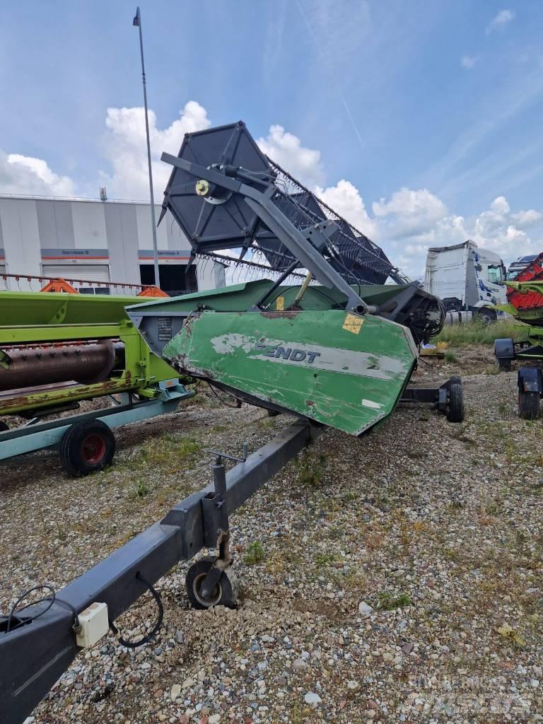 Fendt 8300 Mähdrescher